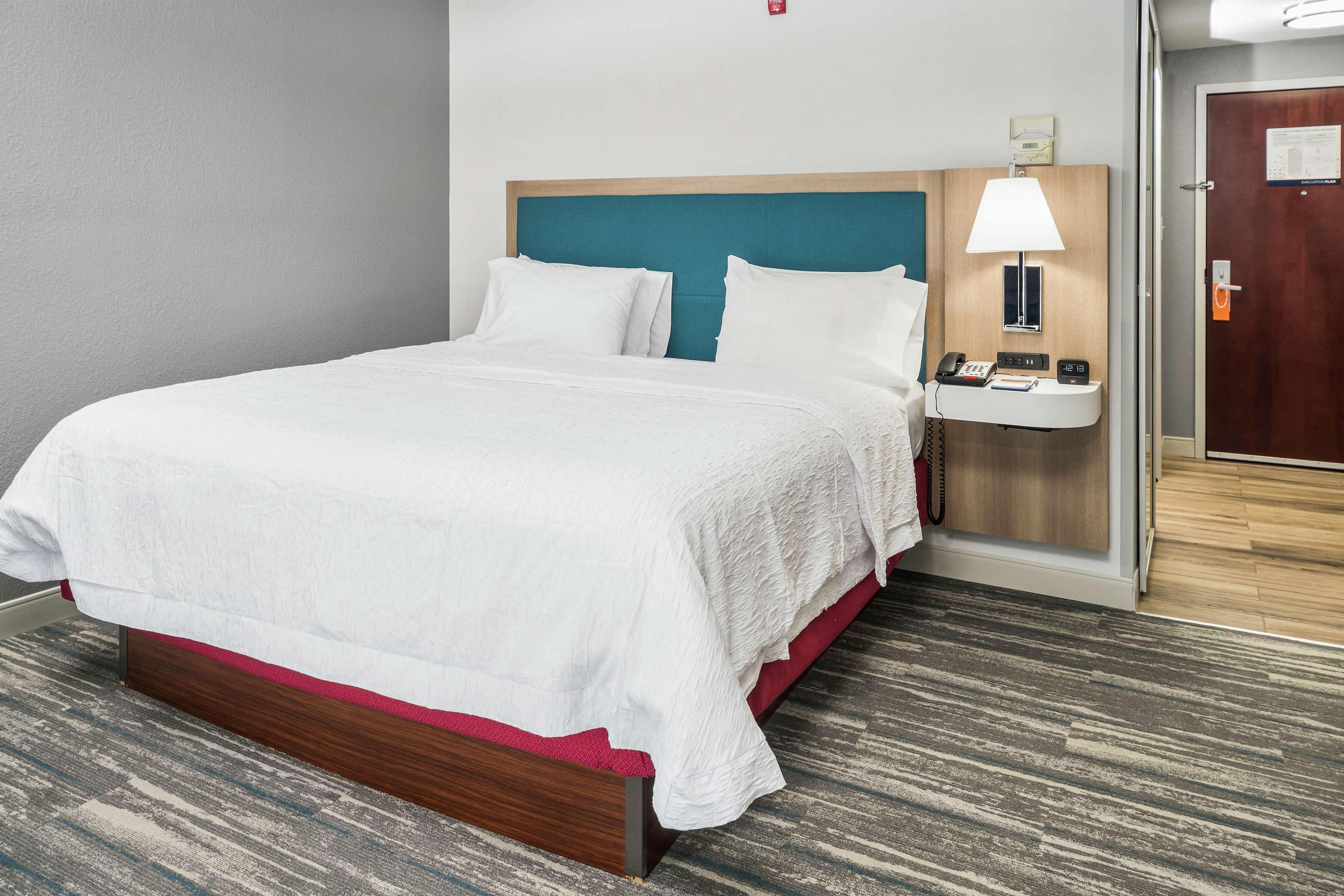 Hampton Inn Wilson Downtown Ngoại thất bức ảnh