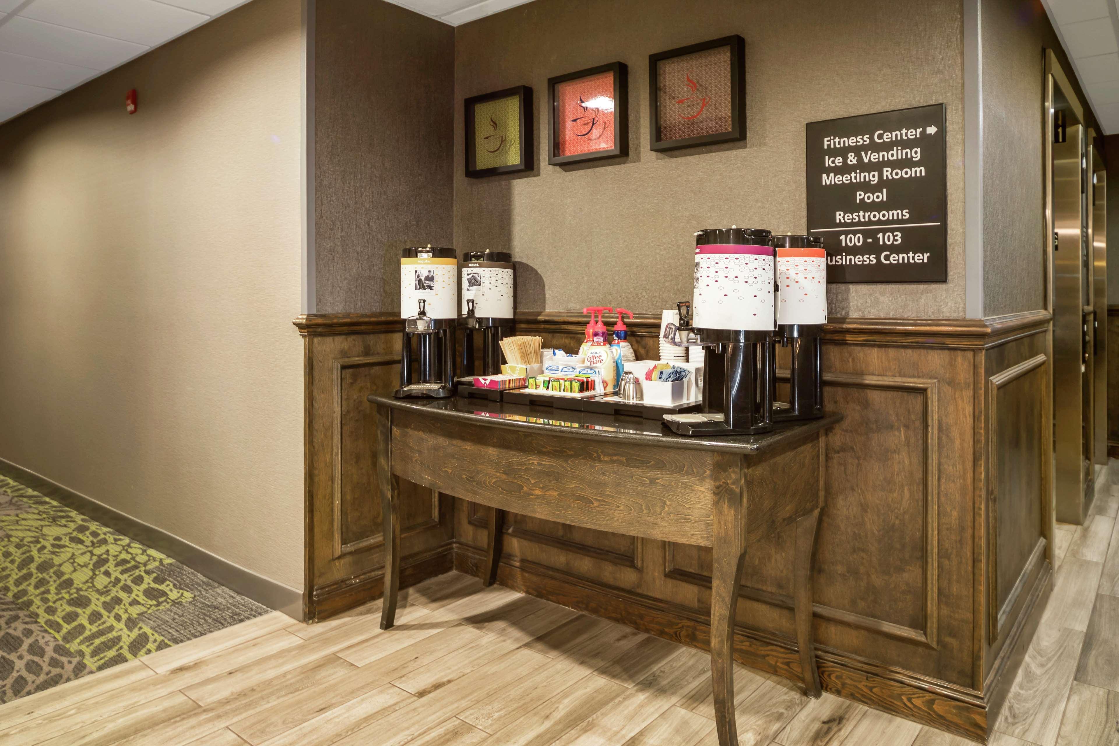 Hampton Inn Wilson Downtown Ngoại thất bức ảnh